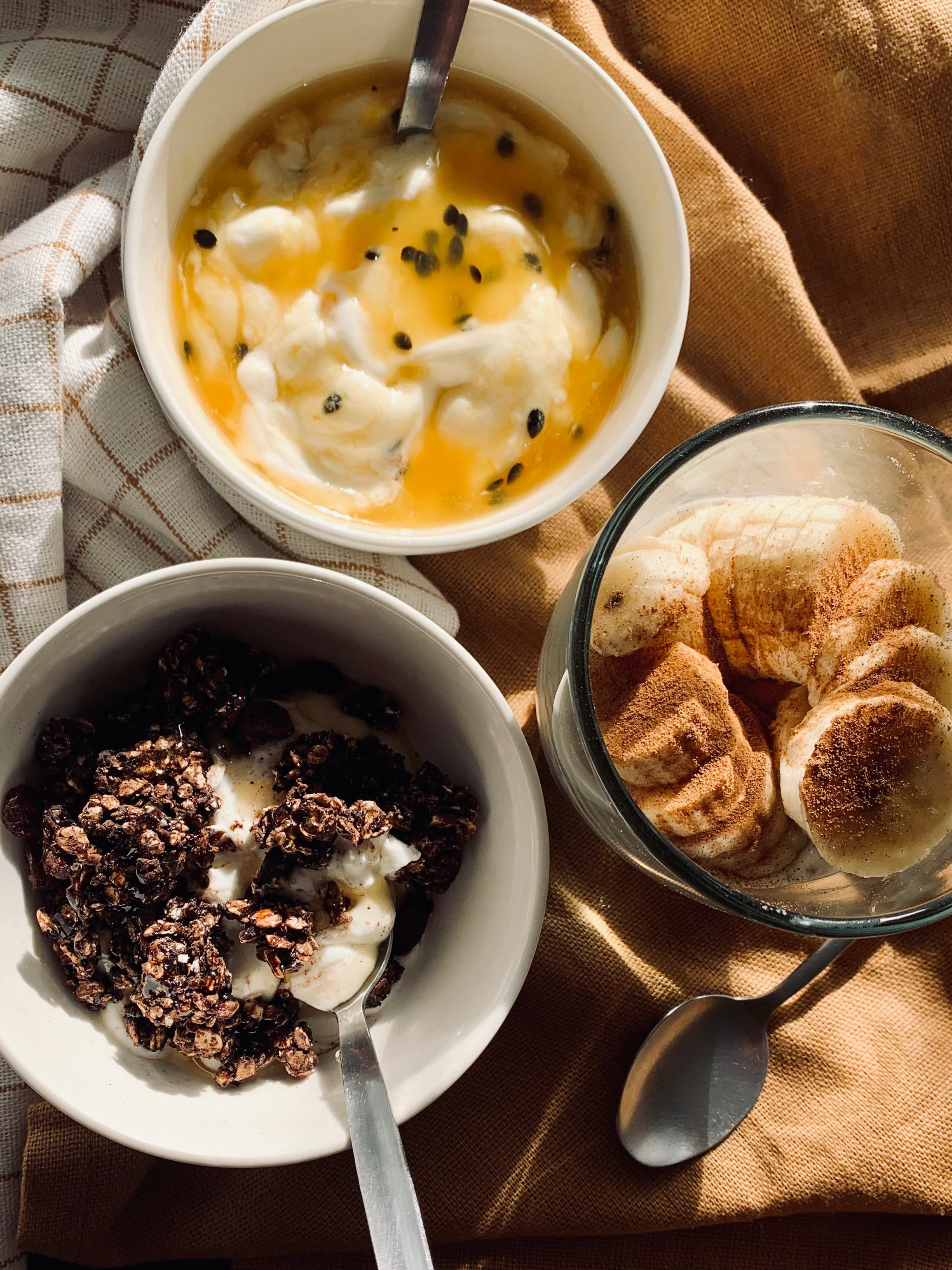 3 Toppings for Plain Yoghurt