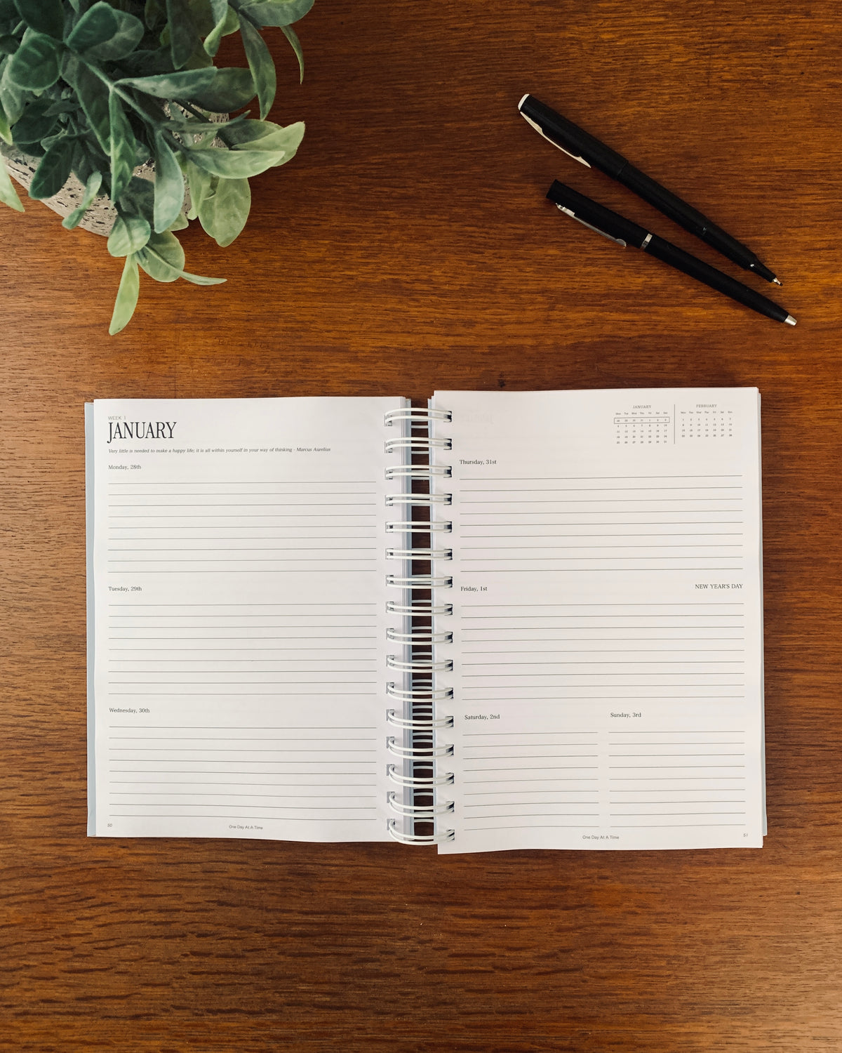 Classic 2027 Weekly Planner (Horizontal Layout) | 6-Month