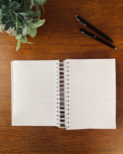 Classic 2027 Daily Planner
