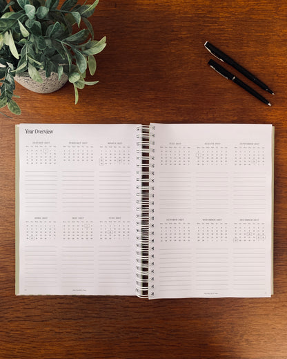 Essential 2027 Monthly Planner