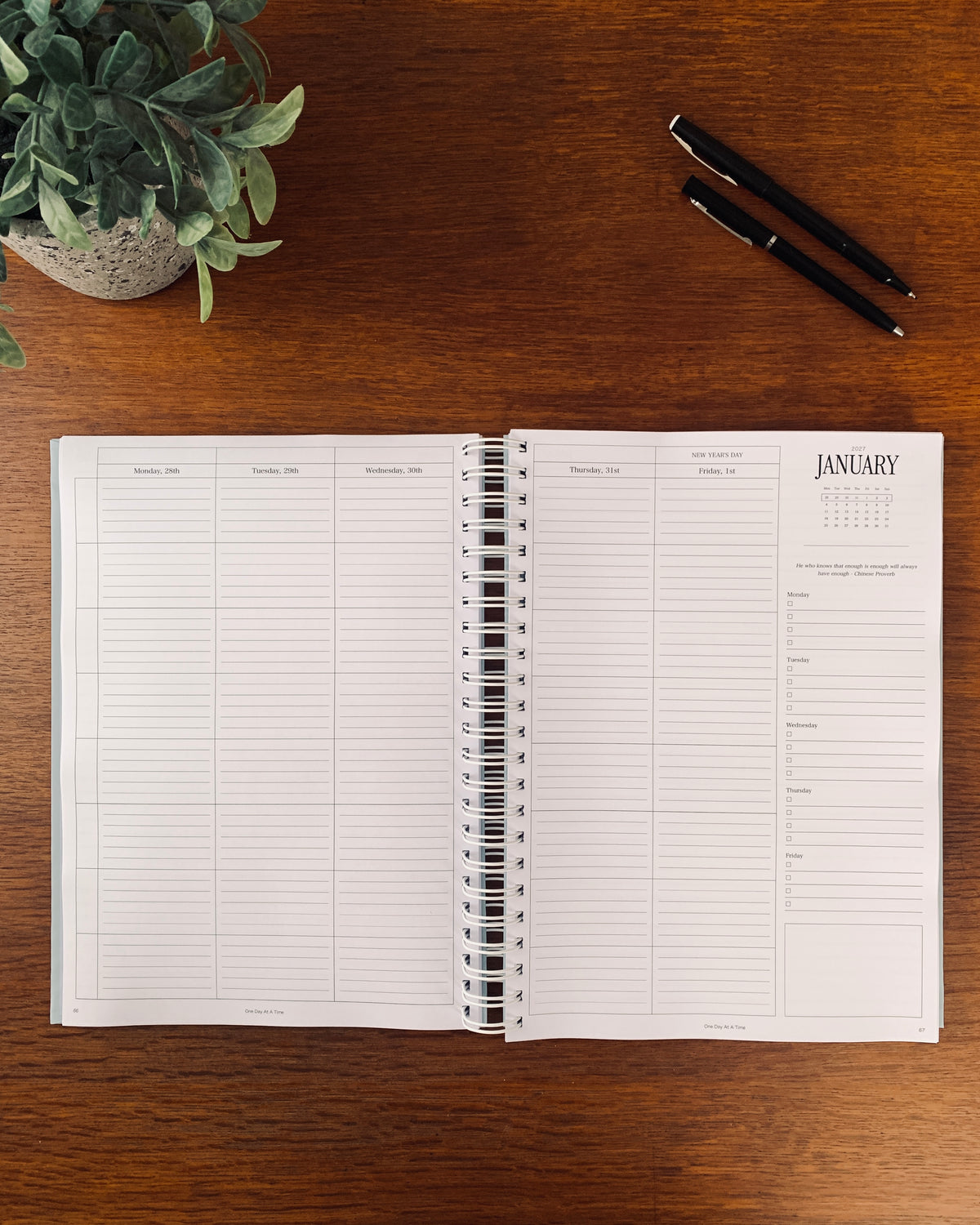 Teacher 2027 Weekly Planner